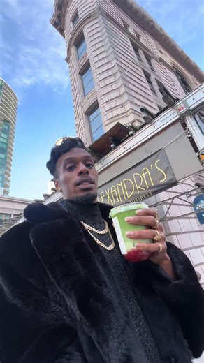 Because what’s so funny all of a sudden?? & no it’s almost never just “ a coincidence ” #seattle #fyp #rant #city #outside