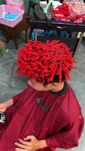 ae đoán xem đầu uốn này bao nhiêu sợ kẽm nhung ? #tocnamdep #tocdeplonghai #viral #uontocdep #toctet2026 #xuhuongtocdep