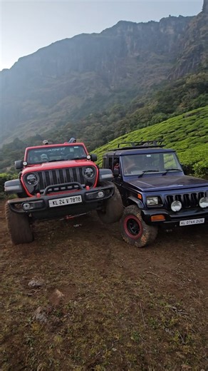 Don G on Instagram: "The Jeep Wrangler Rubicon is a powerful off-road SUV built for tough terrains. It comes with a strong 4x4 system and heavy-duty suspension for excellent control on rocky and muddy roads. The Rubicon features front and rear locking differentials, high ground clearance, and off-road tires for better grip. It’s powered by a refined turbo or V6 engine that delivers smooth performance both on and off the road. Known for its rugged design and removable doors and roof, the Rubicon 