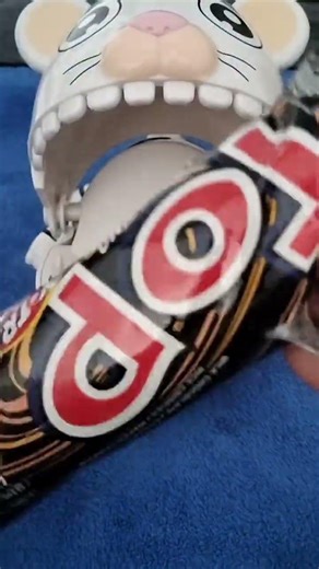 ASMR TIGER DENTIST EATING TOP CAPPUCCINO #satisfying #shorts #asmr #food #yummy