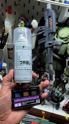 KK on Instagram: "I get a lot of questions asking about Tamiya Weathering Master, how well it sticks onto painted surfaces and if a coating will affect the color pigment. So this reel shall answer everything. #gundam #gunpla #tamiya #tamiyaweatheringmaster #mrhobby #mrhobbypaint"