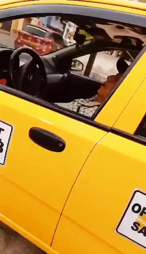 Sí te ríes pierdes #130 #videosviralesdefb #reelsfbシ #videosdechistes #comedy #videosgraciosos #humor #videosvirales #viral #gracioso #risa | Risas y Más