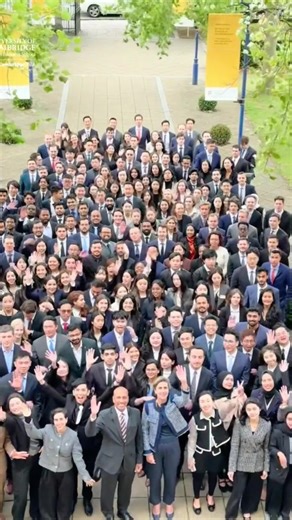 This is your sign to apply for the Cambridge MBA this year! #mbaclassof2026 #cambridgemba #universityofcambridge
