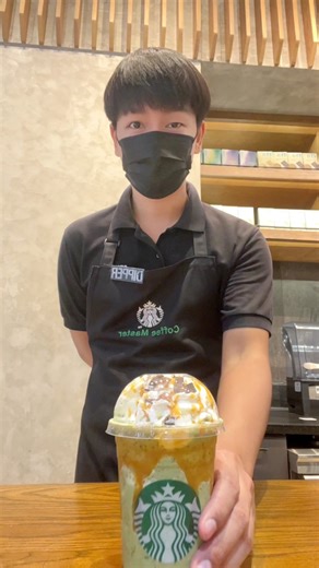 Caramel Green Tea Cream Java Chip Frappuccino 🍮🌱🥛🍫🧊 #matcha #greentea #ชาเขียวปั่นในตํานาน #ชาเขียวปั่นภูเขาไฟ #trending | บาริสต้าดิพเปอร์
