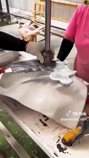 factory zone sur TikTok