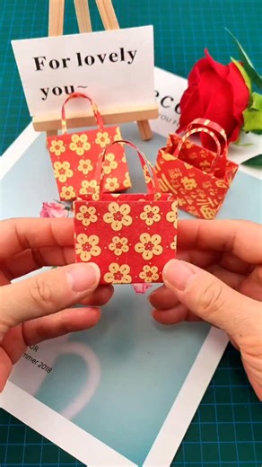 paper crafts creator on Instagram: "👜✨ Step by Step: Cute Mini Paper Handbag ✨🎨 #fblifestyle #MiniPaperHandbag #PaperBagCraft #PaperCraft #DIYCraft"