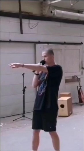 Michael Bublé - Feeling Good (Live Performance by Robin Marlson)