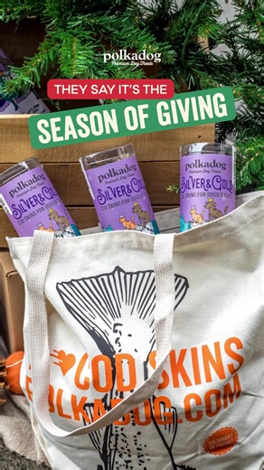 Stocking stuffers your dog will go bark-ing crazy for. Handmade, healthy treats that keep the holiday tails wagging. | Polkadog