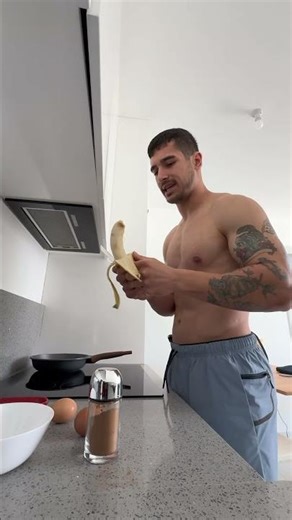 A healthy and easy pancake recipe. 1 banana, 2 eggs, and some cinnamon.