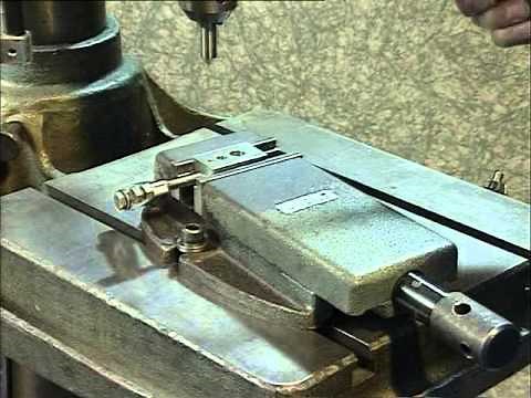 Usinage - Monter et régler un système d'ablocage sur perceuse sensitive