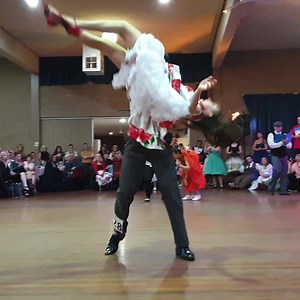 Get This Weekend Rockin 🎶🎸 B-Roll From ALLEY CATZ Shootout 2019🏆 🎤Rockin On The Beach #rockyourweekend #whencanwedance | Sydney Swing Katz