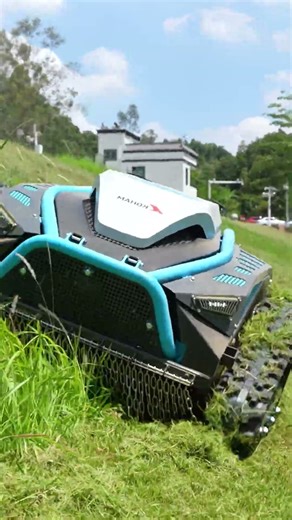 High Capacity Bagging Mower OEM | Koham Commercial Collection Systems #BaggingMower #OEM