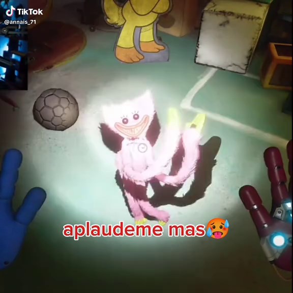 Aplausos y Teke Teke: La Fiesta de CapCut