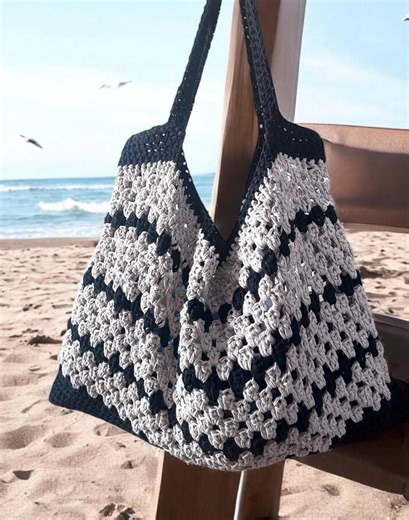 Easy Crochet Beach Bag Pattern — Granny Stitch Cotton Tote, Foldable Market Bag, Beginner Friendly Summer Bag PDF - Etsy