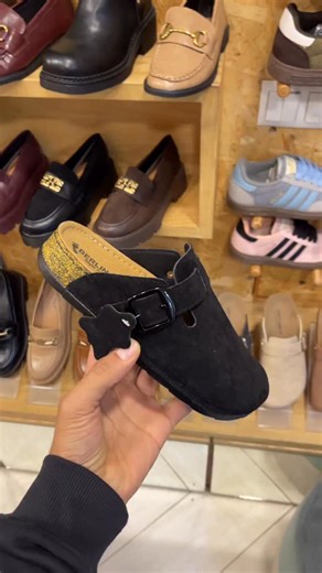 FLUO on Instagram: "La nouvelle collection #starsoftheday est là et en exclusivité chez votre magasin @fluomaroc. 🎈🎈🎈Livraison partout au Maroc, paiement à la commande ✨️✨️✨️Passez vos commandes sur whatsapp: Casa : 0722 99 20 80 Hors casa : 0600 60 40 55 Pointures : 37 à 40 #fluomaroc #panoramasidimaarouf #fyp #chaussuresfemmes #modefemme #stylefemme #sandalesfemme #talonshauts #sandalestendance #chaussurestendance #fashionfemme #lookdujour #ootdfemme #shoeaddict #printemps2024 #été2025 #Ram