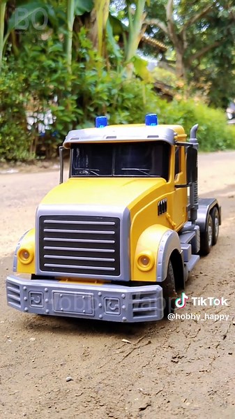 Pickup remot kontrol #rcpickup #pickupremotkontrol #mainanremotkontrol #mobilremotkontrol #hobbyhappy