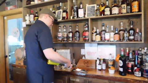 How To Make A Smoked Manhattan