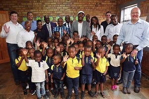 Izimbiwa Coal saw the need for an adequate early childhood development centre in Mhluzi, Middelburg and built the Sikhula Ngokwazi Early Childhood Development Centre. This centre will play a significant role in the future of the children. #LugotjwaLusemanti #LikusasaLakhoLihle | Glencore