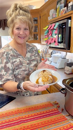Boneless Skinless Turkey in the Slow Cooker! ChefAlli.com 🦃