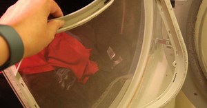 How To Clean The Dryer Lint Trap Easy Step By Step Instructions