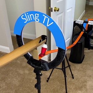 The music...the timing...the Sling TV facts *chefs kiss* 🤌 🎥: Samuel Grubbs | Sling TV