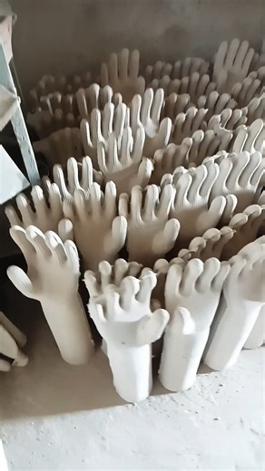 hand Former #gloves #hand #rubber #ceramic #safe #diy #mould #former