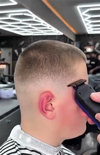 Buzzcut transformation | haircut transformation | buzzcut tutorial