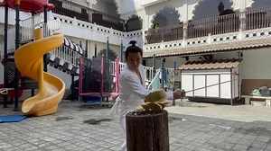 robin padilla on Instagram: "Ang panday episode sa UnLad kaagapay sa hanapbuhay https://www.facebook.com/100044224550260/posts/436259457858202/?d=n (bulok po ang melon sa loob at labas kaya hindi na po makakain imbis na itapon kaagad sinubok ko muna ang katana na bagong hasa ni lolo @rafaelsazon"