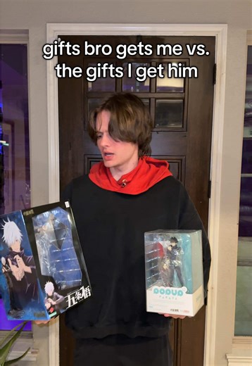 Amazing Gifts from Crunchyroll Store at 70% Off