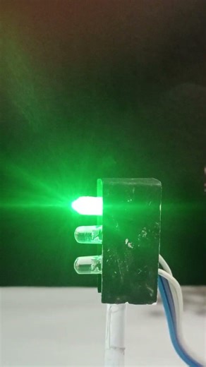 Mini Train Railway Gate 🚦 LED Signal Light Working | DIY Motor Fatak #shorts