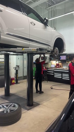 Audi Naples Service Department