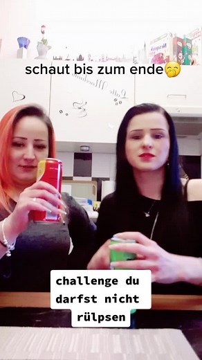 Lustige Rülps-Challenge mit Freundinnen in Leipzig