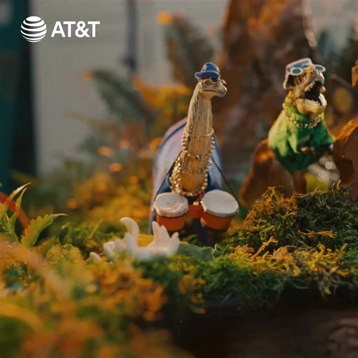 Get home internet from AT&T that keeps the whole band online. | AT&T
