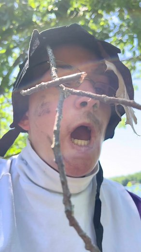 Survival Tips: Making a Moss Blanket in the Wild