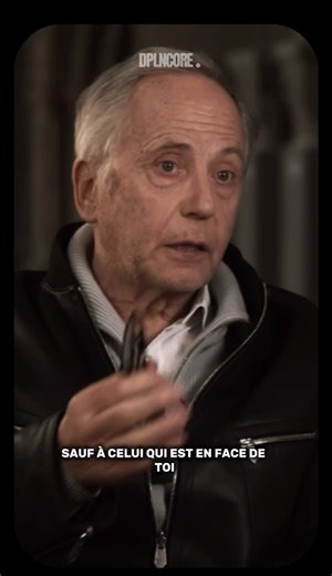 Le téléphone nous rapproche-t-il vraiment des autres ?#motivation#discipline#mindset#success#shorts