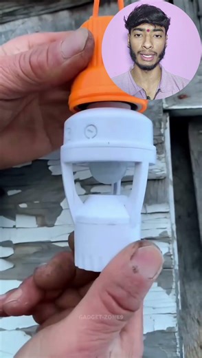 motion sensor bulb holder 😧#kitchenorganization #autoonbulbholder #coolgadgets #besthomegadgets