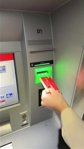 Karten-PIN ganz easy am Geldautomaten ändern! #shorts