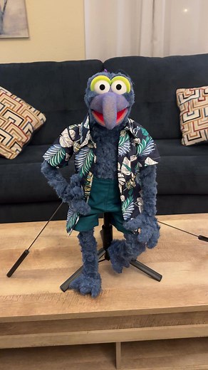 The Great Gonzo: The Muppet's Iconic Stunts & Style