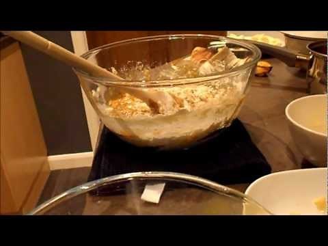 Easy Banana Cake Recipe - Great with ripe bananas, yummy banana cake tutorial