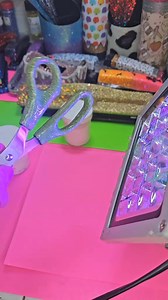 Let's seal glitter scissors with uv resin! #Glitter #uvresin #diycrafts #craftideas #sealingglitter | Maegen's Glitz and Glam