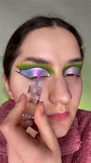 Spring alien & bug editorial makeup tutorial🤩🩵🪲💜✨