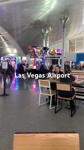 Las Vegas airport Shake shack terminal 1 slot machines #Airport #LasVegas #SlotMachineMachines