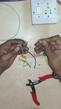 What is inside the Capacitor? #capacitor #scienceshorts #electronics #engineering