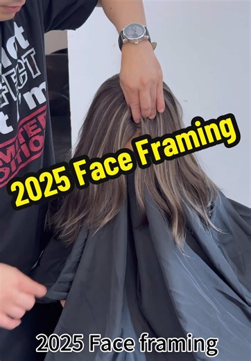 2025 Face-Framing Highlights for Gray Hair Styling