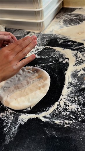 41K views · 240 reactions | BASIC PULL, STRETCHING & SLAPPING FOR NEAPOLITAN PIZZA 朗⚪️ . . . . #Chef #food #pizzagram #foodie #cheflife #instafood #cooking #restaurant #pizzanapoletana #foodphotography #yummy #foodlover #delicious #foodblogger #juangpizza #gourmet #dinner #gastronomia #instagood #foodgasm #dailypizza #foodstagram #foodies #tasty #kitchen #woodfirepizza #eat #lunch #chefsofinstagram #bhfyp | Juan G Pizza | Facebook