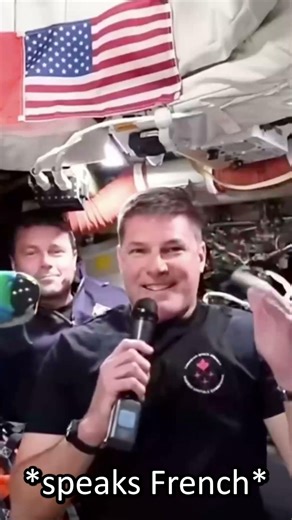 Astronauts Acting Silly While FRENCH Is Spoken In Space For the First Time! #space #Artemis