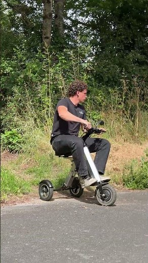 EXITING THE FOREST WITH THE ES-35 MOBILITY SCOOTER #electricvehicle #asmr #pmr #mobility