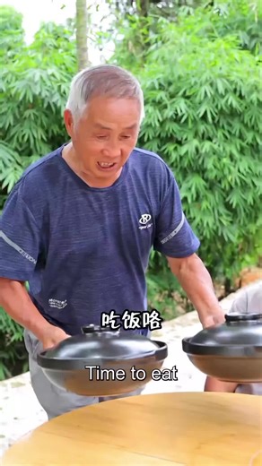 Funny Food Challenge Between Two Friends