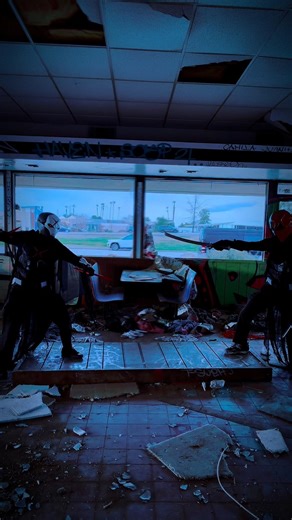 Red X vs Slade!!! #redx #slade #deathstroke