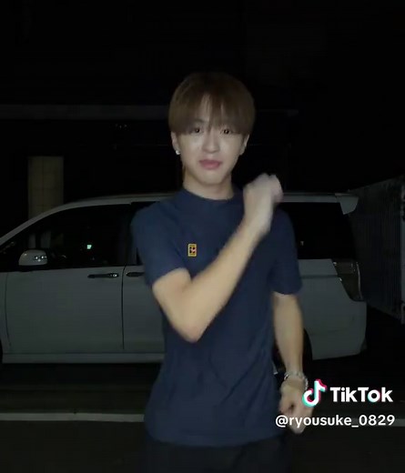 マリオダンス｜りょすけ（Ryosuke）短いダンス動画